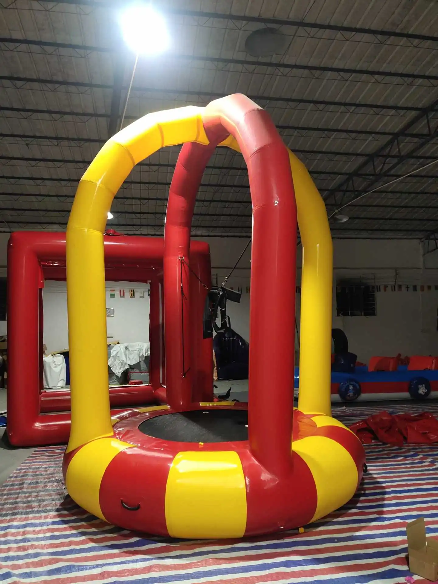 Kids Screaming Diameter 3m Inflatable Soft Bungee Jump