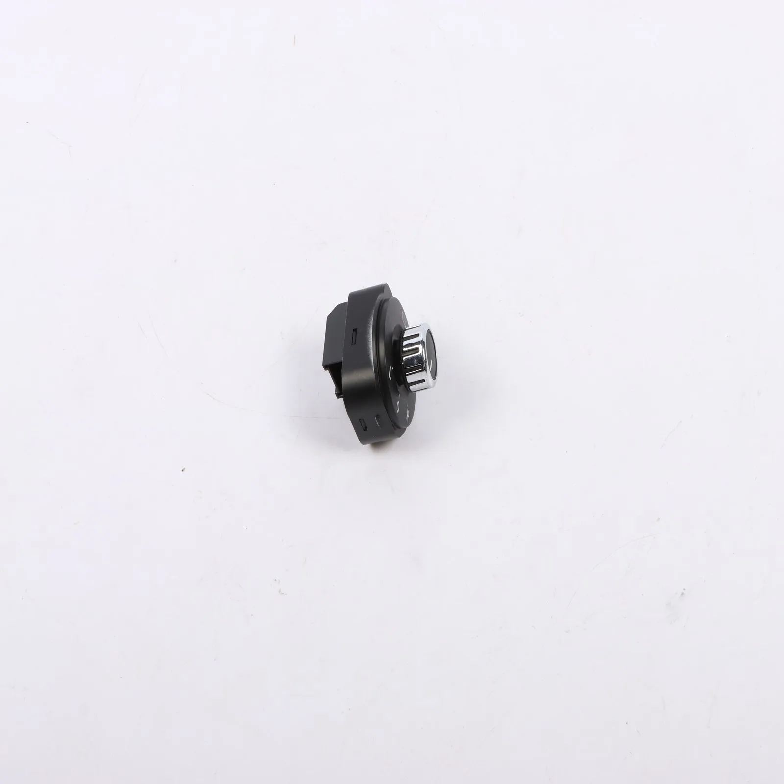 Schalterknopf für die Einstellung des hinteren Seitenspiegel für VW Polo 6R 2011–2016, OE 6RD959565B Steuereinheit – Detail 1