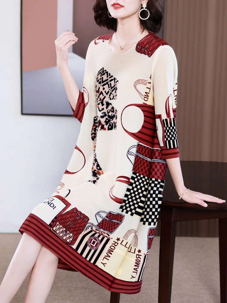 

2023 Srping And Summer Women's New Arrival Printed Pleat Dress For Fashion Mother