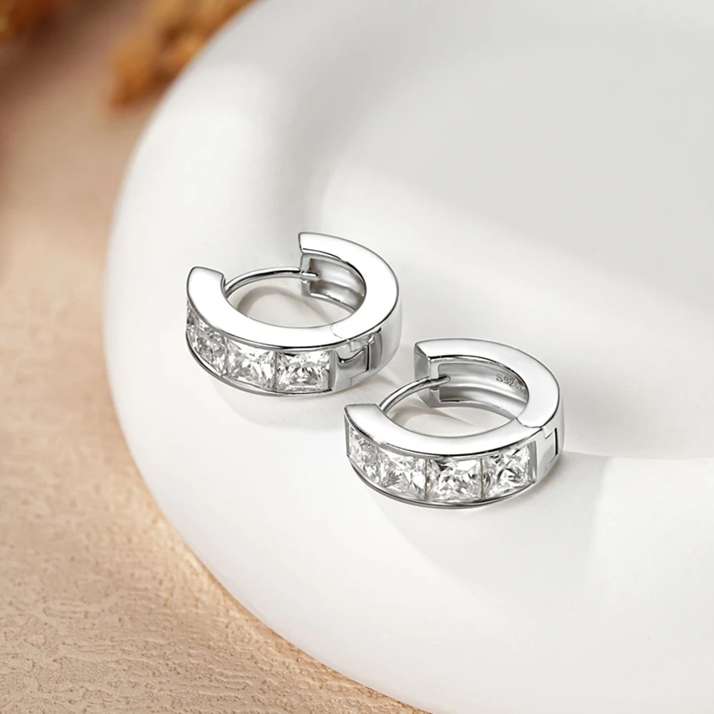 4x4mm Princess Cut Moissanite Hoop Earrings for Women  display picture 1
