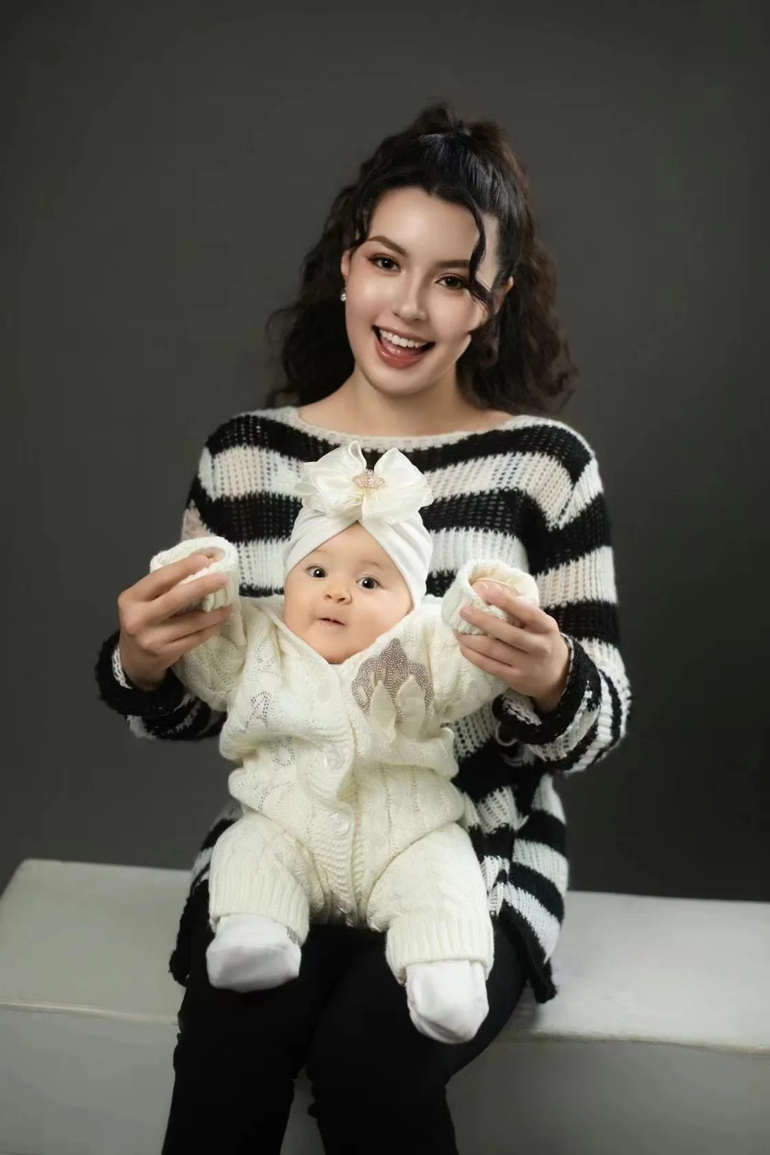 Dollbling Cotton Baby Newborn Boy Photograph Knitted Sweater Romper Cotton Longsleeve Outfit with Kids Winter Warm Hats Set