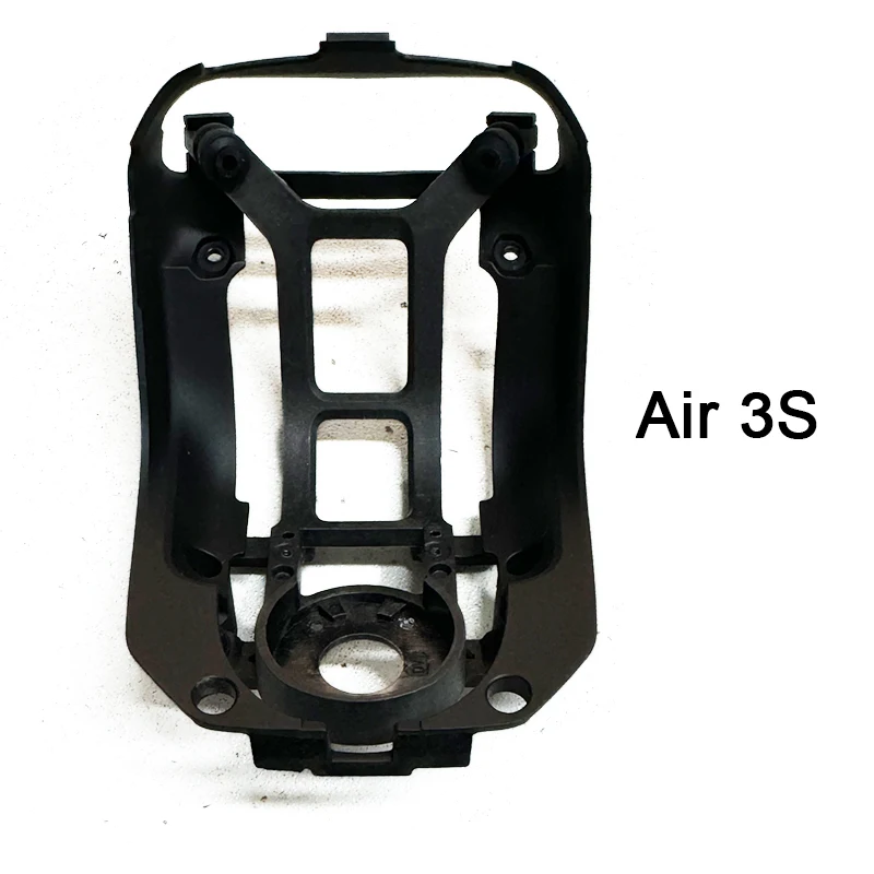 Installation de la plaque amortisseur vibration sur le drone DJI Air 3S, protégeant la caméra des vibrations.
