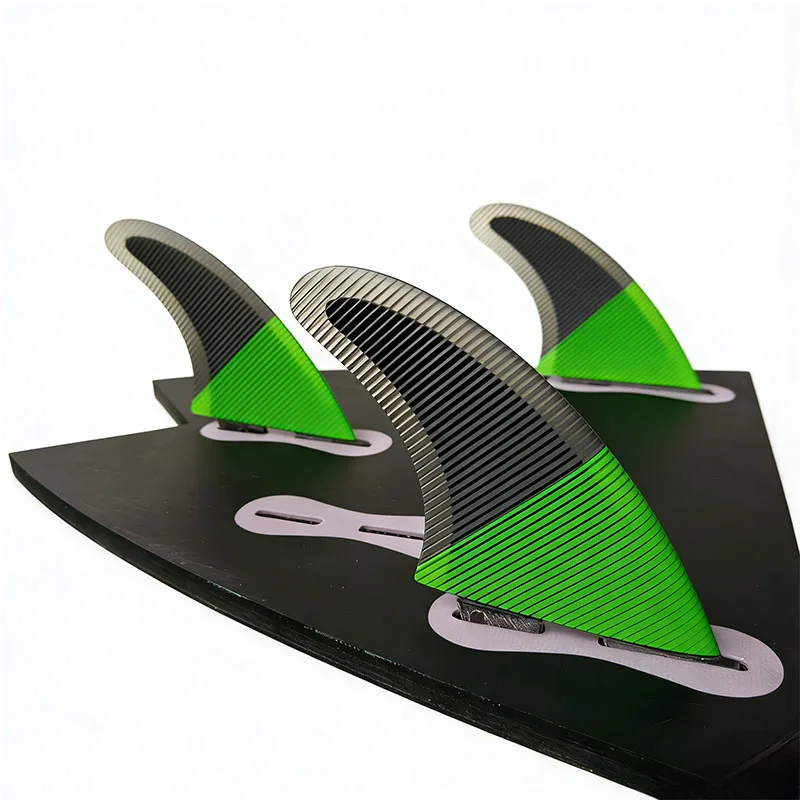 Pinne da Surf: Set Tri-Fin per Tavola da Surf MF F2 G5 G7 Giallo, Verde e Blu Realizzato in Fibra di Vetro a Nido d'Ape e Resina Epossidica - immagine 3