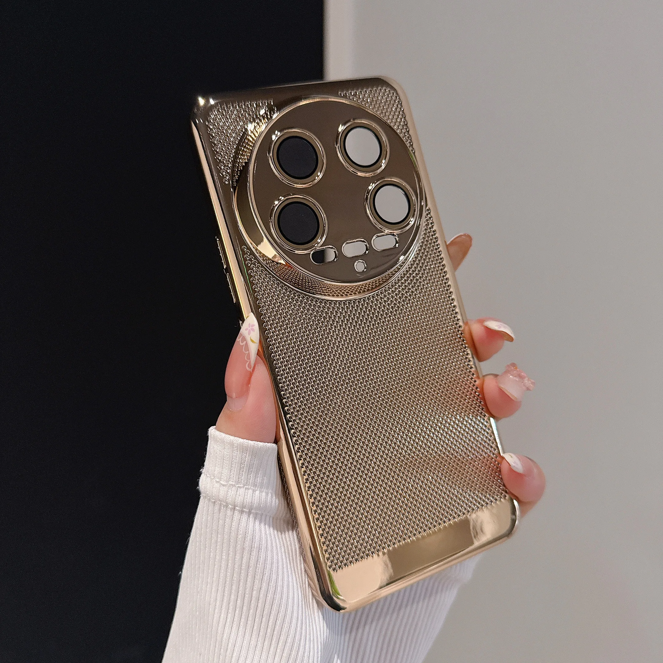 Enhanced Heat Dissipation Breathable Plating Hard Phone Case