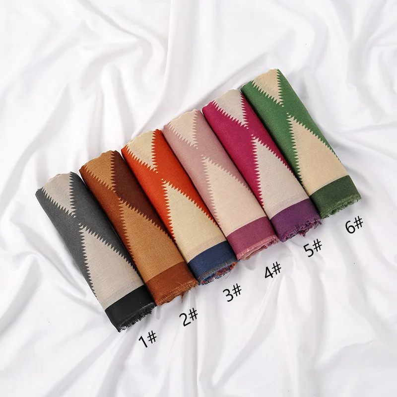 Winter Ombre geometrische karierte Fransen Viskose Schals Schal Dame hochwertige Wickel Pashmina gestohlen Bufandas muslimischen Hijab 180*90cm – Detail 2