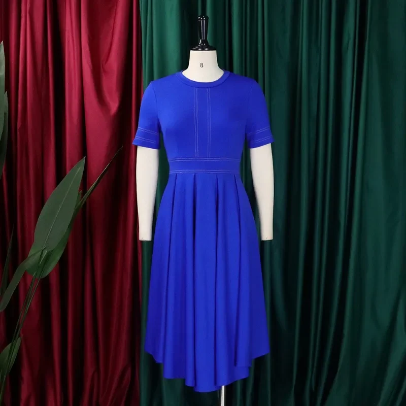 Офисное женское платье-трапеция