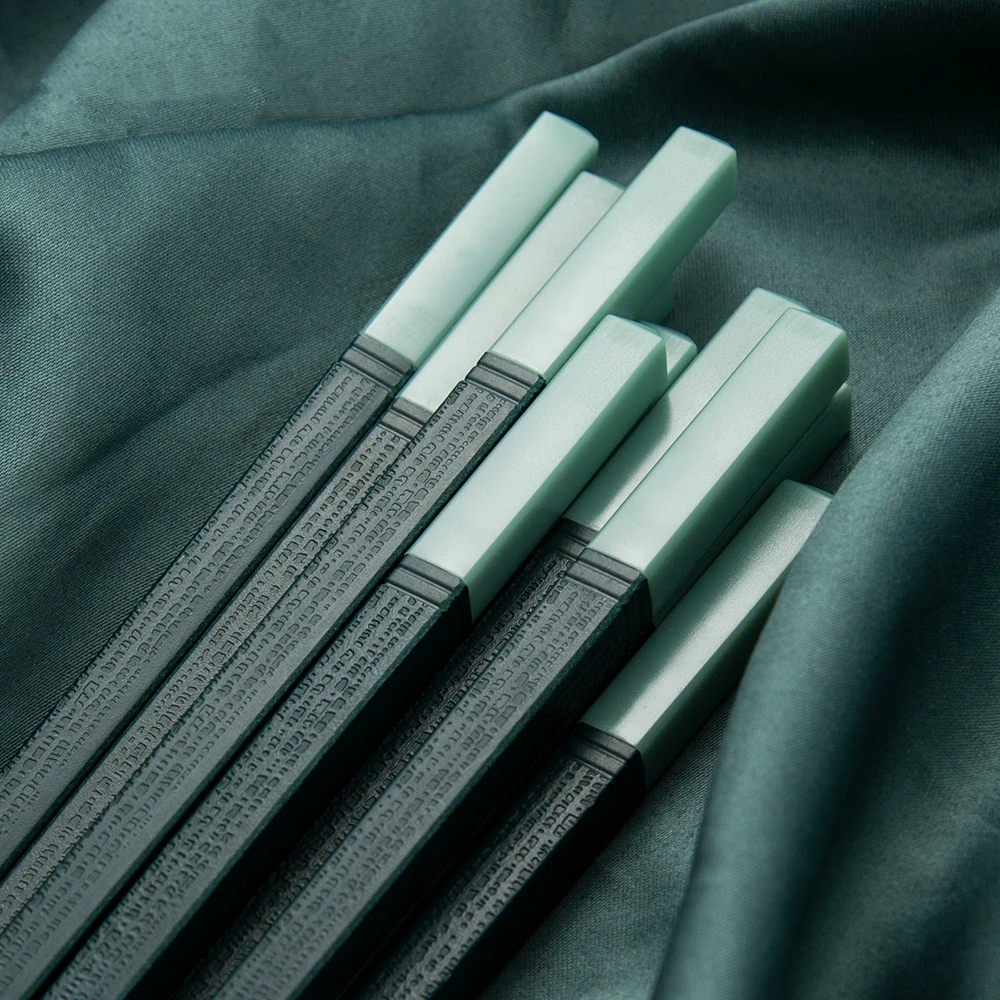 

1/5Pairs Chopstick PET Alloy Handle Lunch Tableware Portable Sushi Sticks Reusable Chopsticks Kitchen Accessory Palillos Chinos