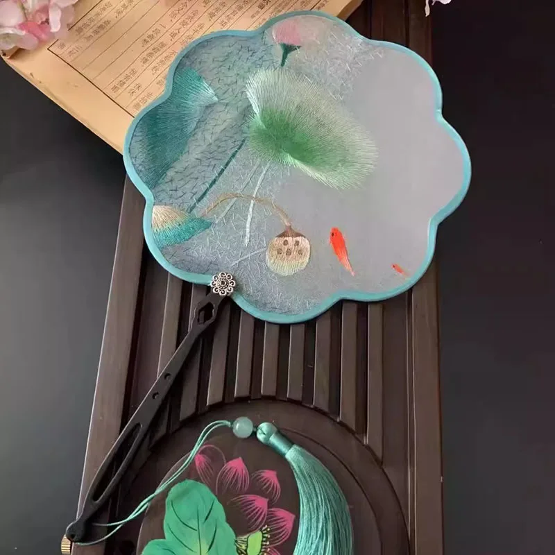 Handmade Double-Sided Embroidery Fan, Cheongsam Palace Fan, Hanfu Accessories, Chinese Style Embroidered Fan Gifts