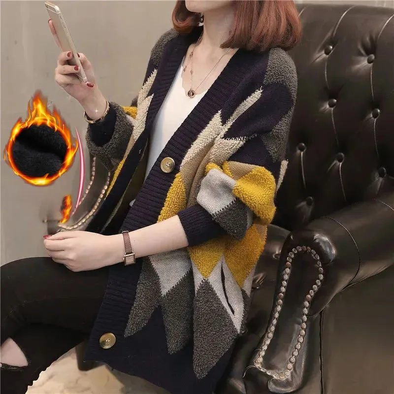 

2023 New Autumn Winter Fashion Women Sweater Diamond Single Broken Knit Cardigan Sweater Casual Loose Plus Thicken Warm Sweater