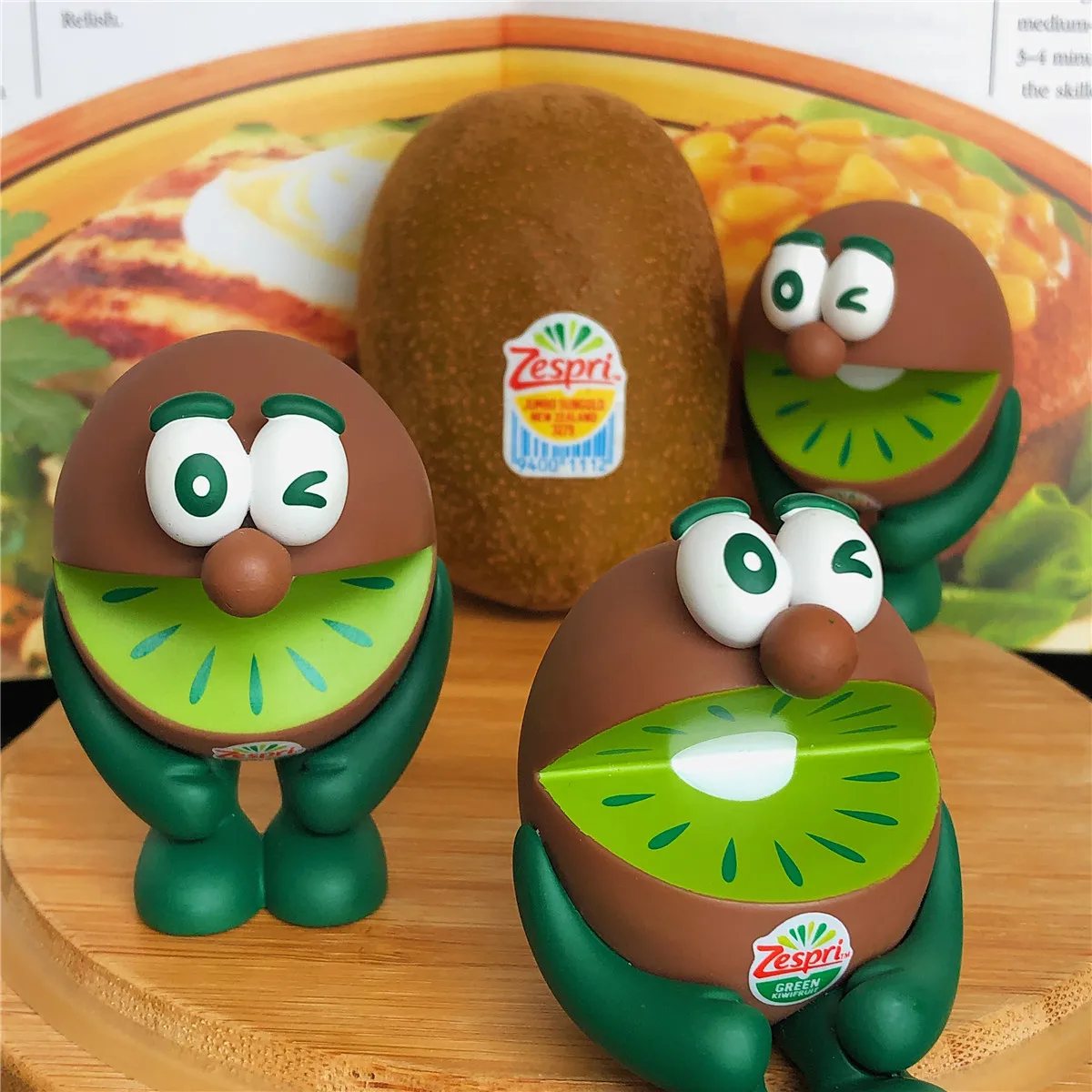 Zespr Mascot Kiwi Fruit Ornamen Pac-Man Green Brothers