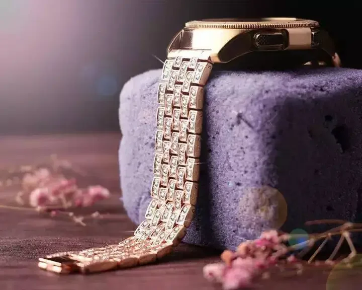 Elegant Diamond Metal Watch Band - 20mm/22mm Universal Fit