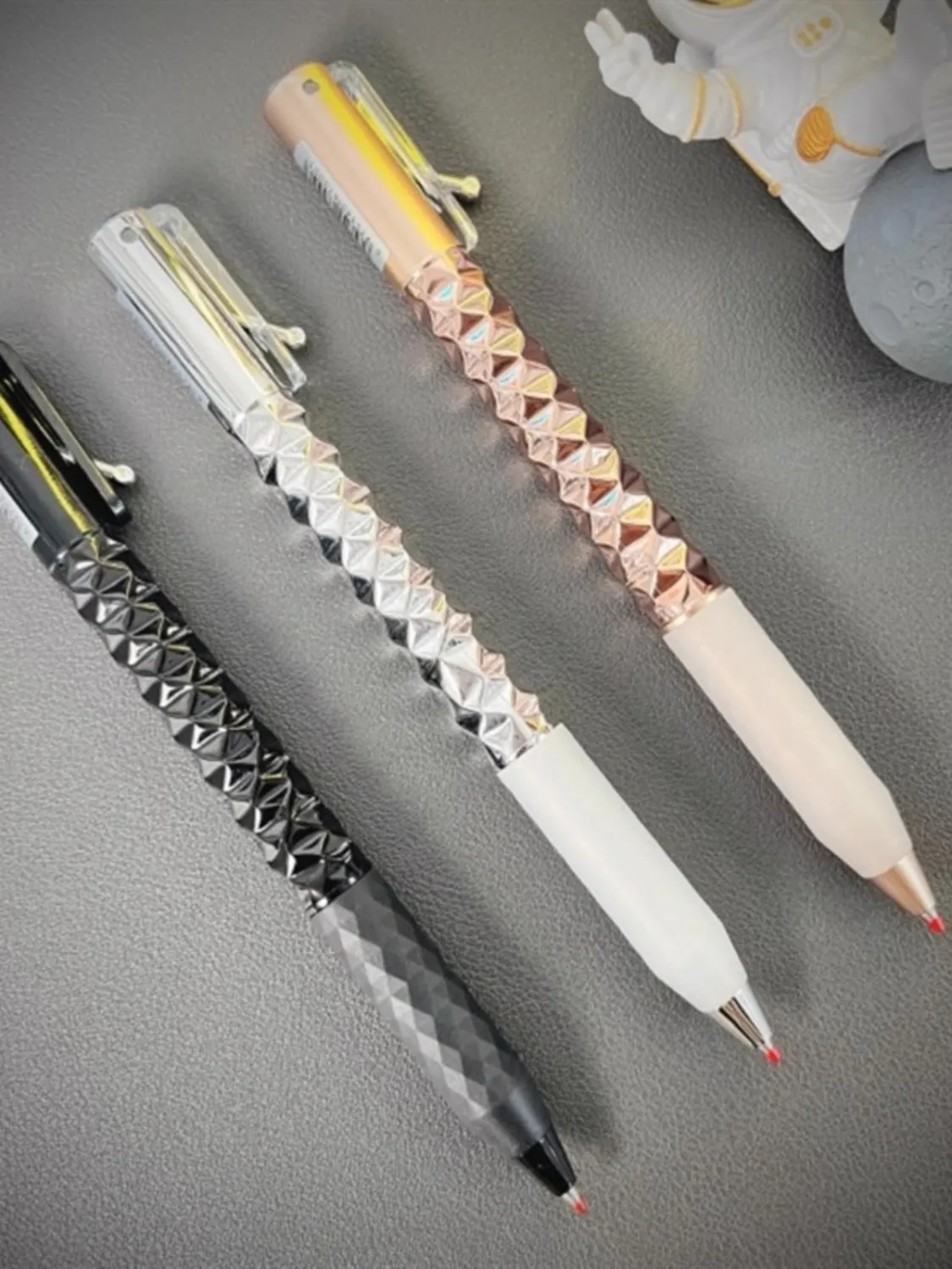 Bolígrafo Metal Cambia Forma Bolígrafo Sensorial Crujiente