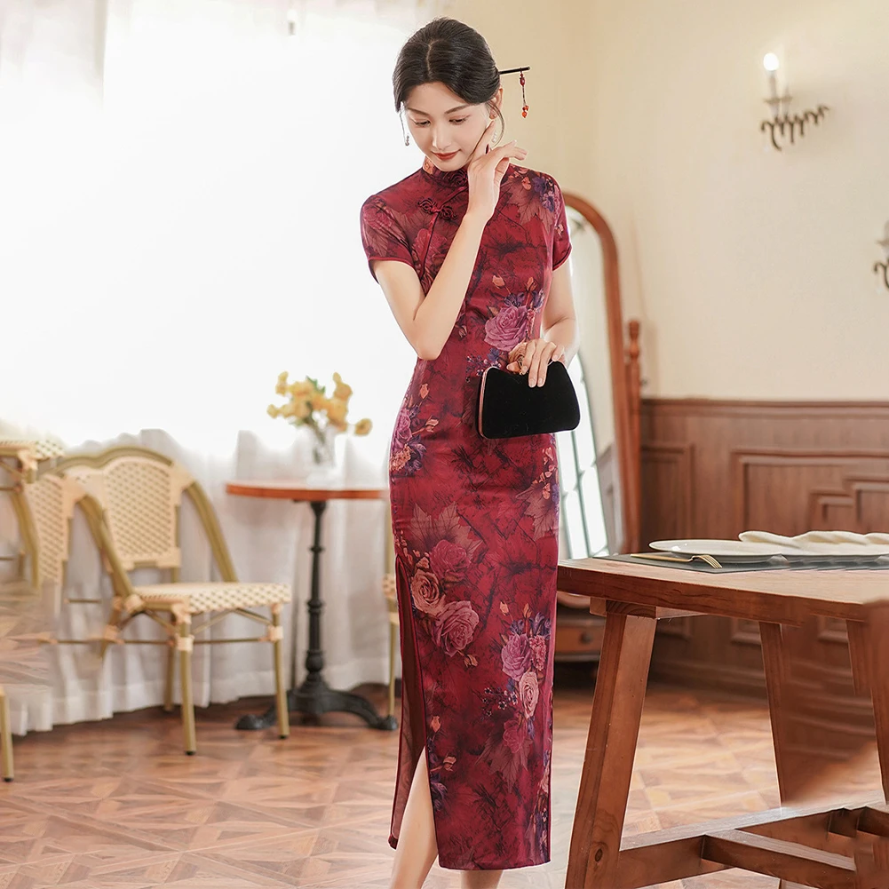 

Women Dress Elegant Red Gold Long Qipao Dress with Faux Silk Stain for Women's Chinese Cheongsam Wedding Party