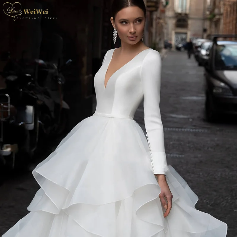 Romantic V-Neck Wedding Dress Princess Long Sleeves Sweep Train Back Button Multi-Layered Ruffles Bridal Gown Vestidos De Novia