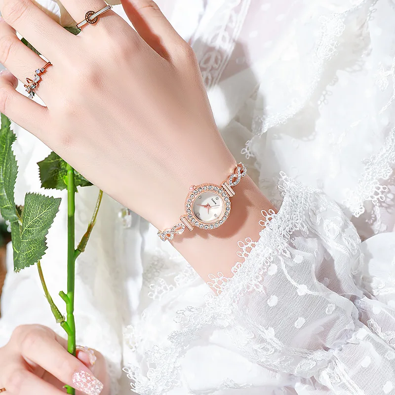 New Vintage Rhinestone Small Round Dial Women Watch Ladies Silver Color Bracelet Quartz Watches Clock