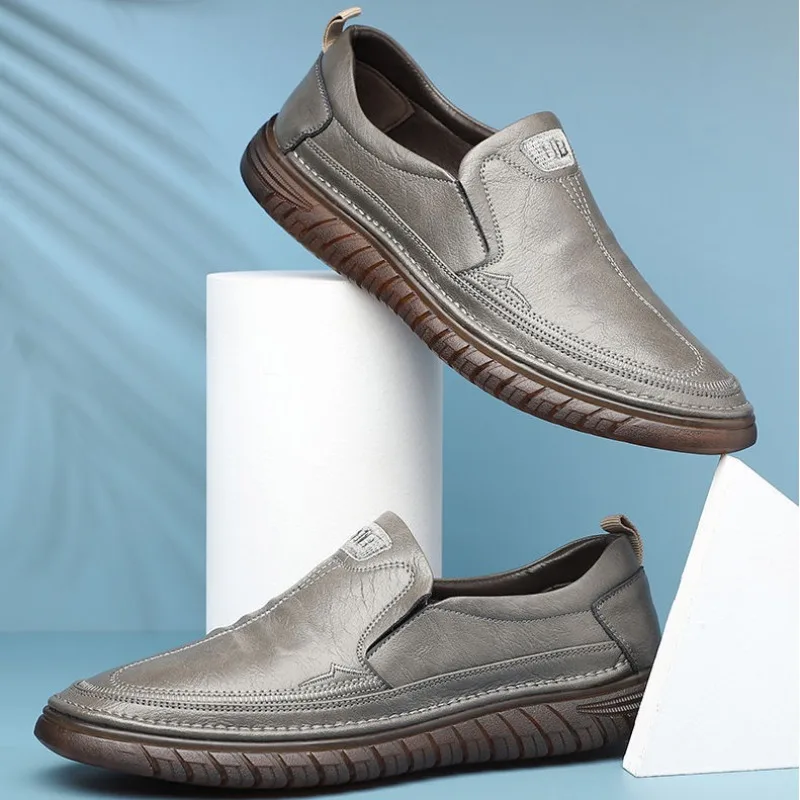 

Men's Shoes Man Breathable Leather Shoes Soft Cowhide Casual Shoe Round Toe Soft Sole Anti Slip Leisure Business Loafers Slip-On