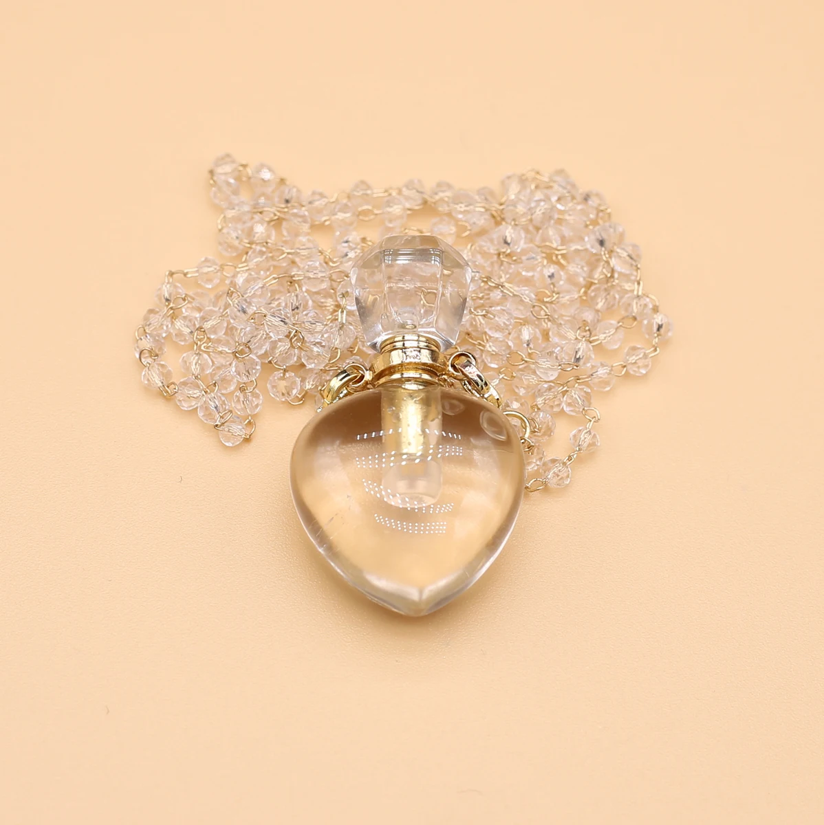 Clear Quartz Perfume Bottle Natural Stone Heart Shape Pendant Necklace Essential Oil Bottle Charming Women Girl Daily Gifts 5