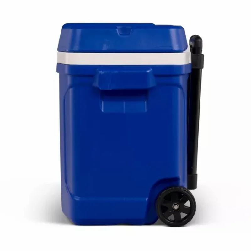 Igloo Latitude 30qt Roller Cooler
