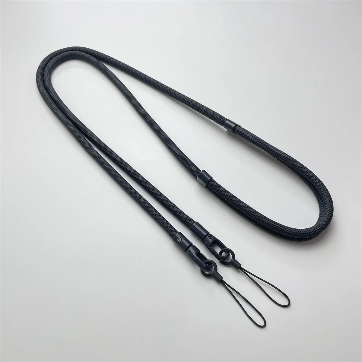 Adjustable Crossbody Mobile Phone Lanyard with Dual Hole Case Strap