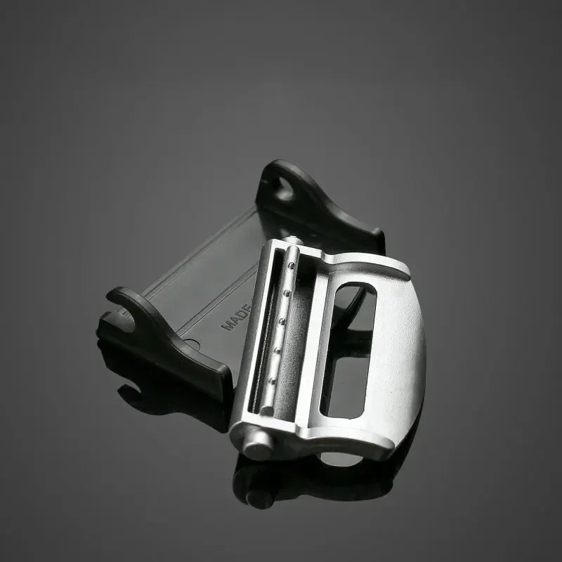 Adjustable Slip-Resistant Seat Belt Safety Clips - Set of 2