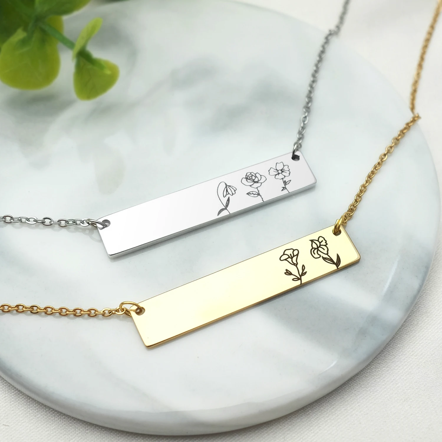 

Personalized Floral Bouquet Necklace Gift for Mom Birth Flower Bar Necklace Custom Nameplated Necklace Month Floral Pendant