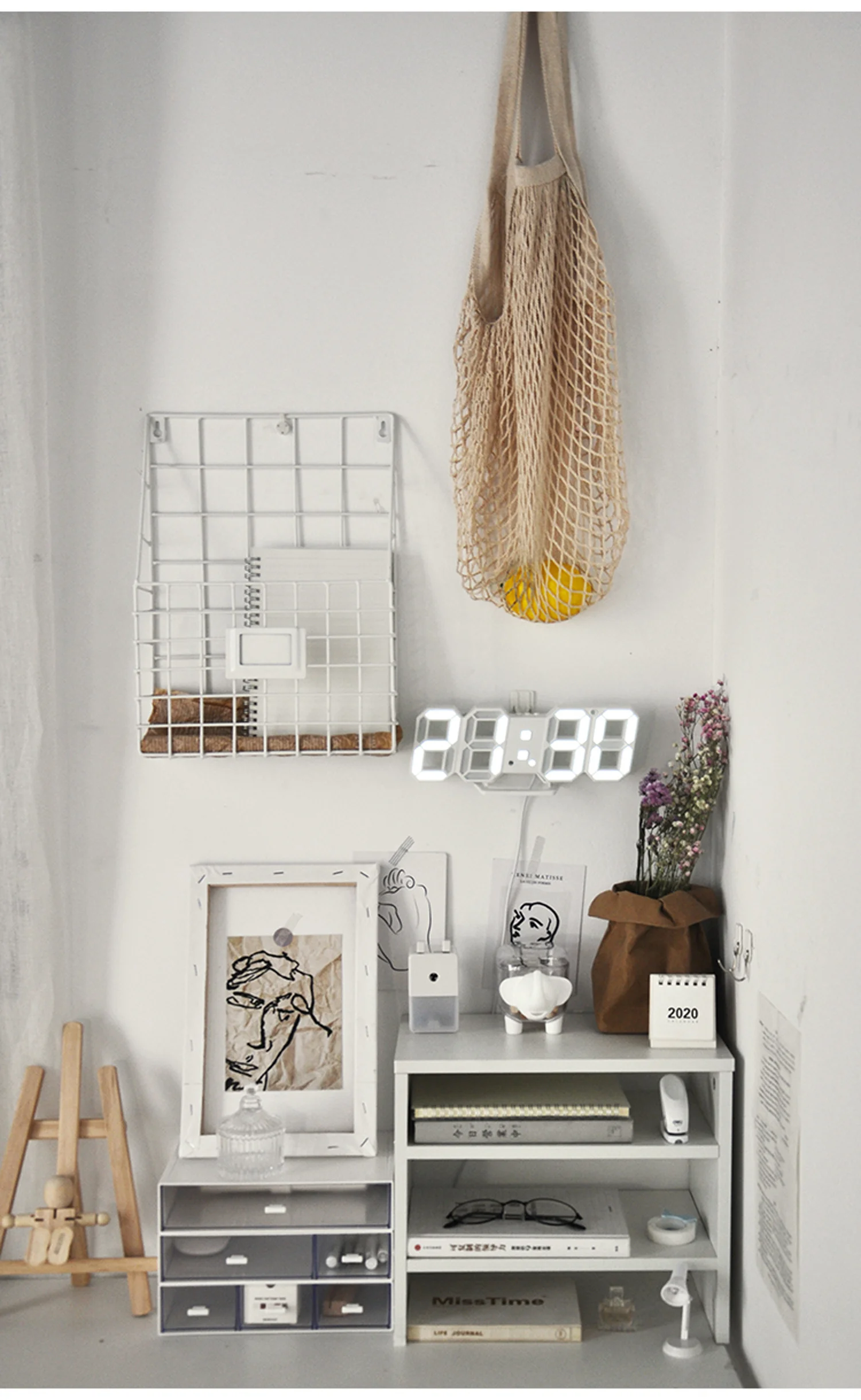 3D LED Digital Alarm Clock Three-dimensional Wall Hanging Watch Table Calendar Thermometer Electronic Furnishings