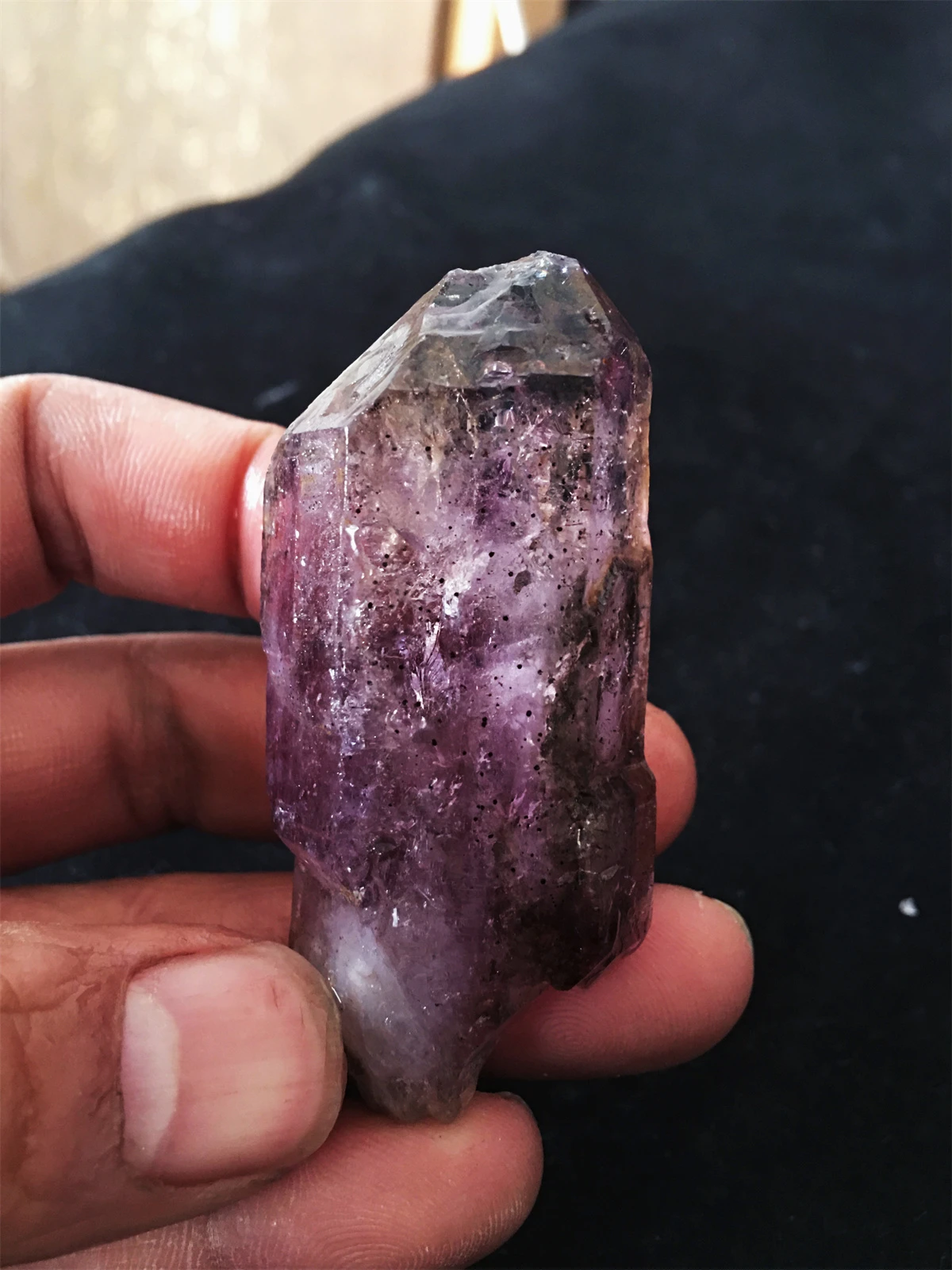 l Ultraseven Bone Purple Quartz Crystal Castle Decoration Small Blo Mine Sample Fragments Faion Jewelry Accories