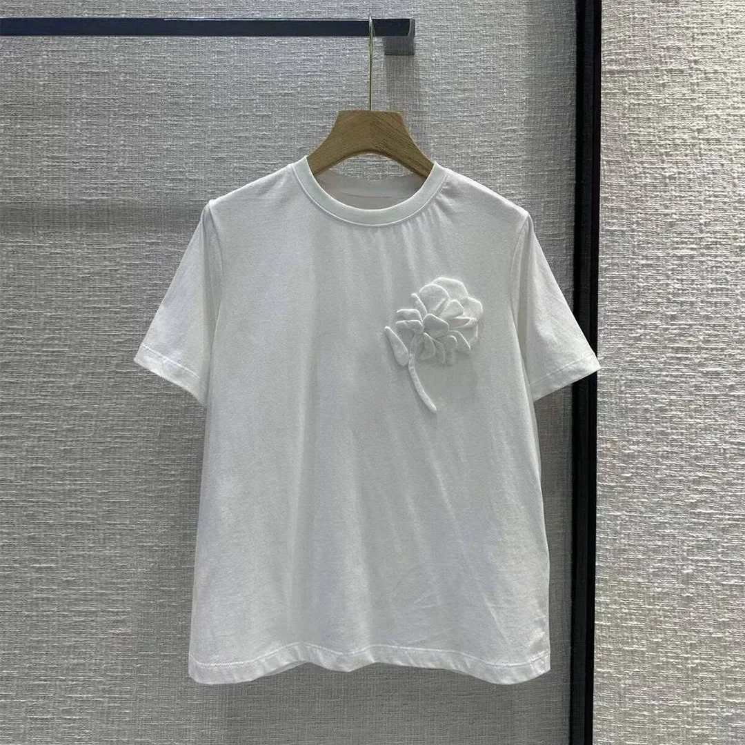 

2024 New Fashion Summer Cotton Designer T-shirt Women O-neck Short Sleeve Front 3D Flower Sweet Tops