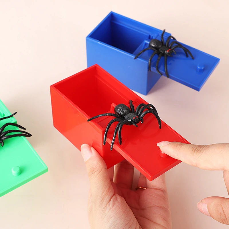 1Pc Prank Spider Scare Box Spider Hidden In Case Funny Halloween Toy Scarebox Trick Joke Toys Gift Random Color