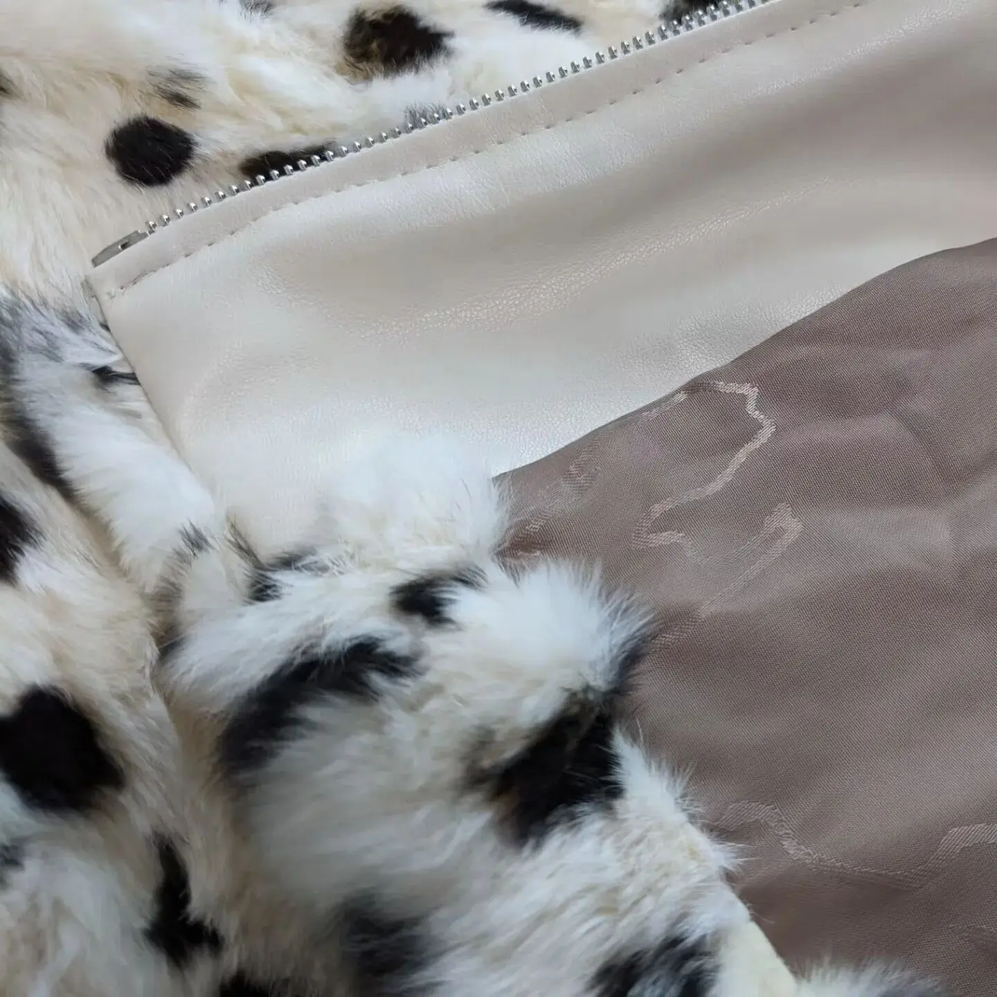 real rex rabbit coat with hood  woman casual 2023 Autumn winter coat furry winter warm furry fluffy 2210020