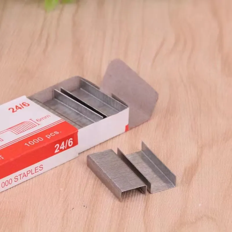2026 스테이플, 표준 1/4인치 길이, 24/6, 잼프리 치즐 포인트 디자인, 1,000개 스테이플 1박스, 표준 스테이플러에 호환 가능