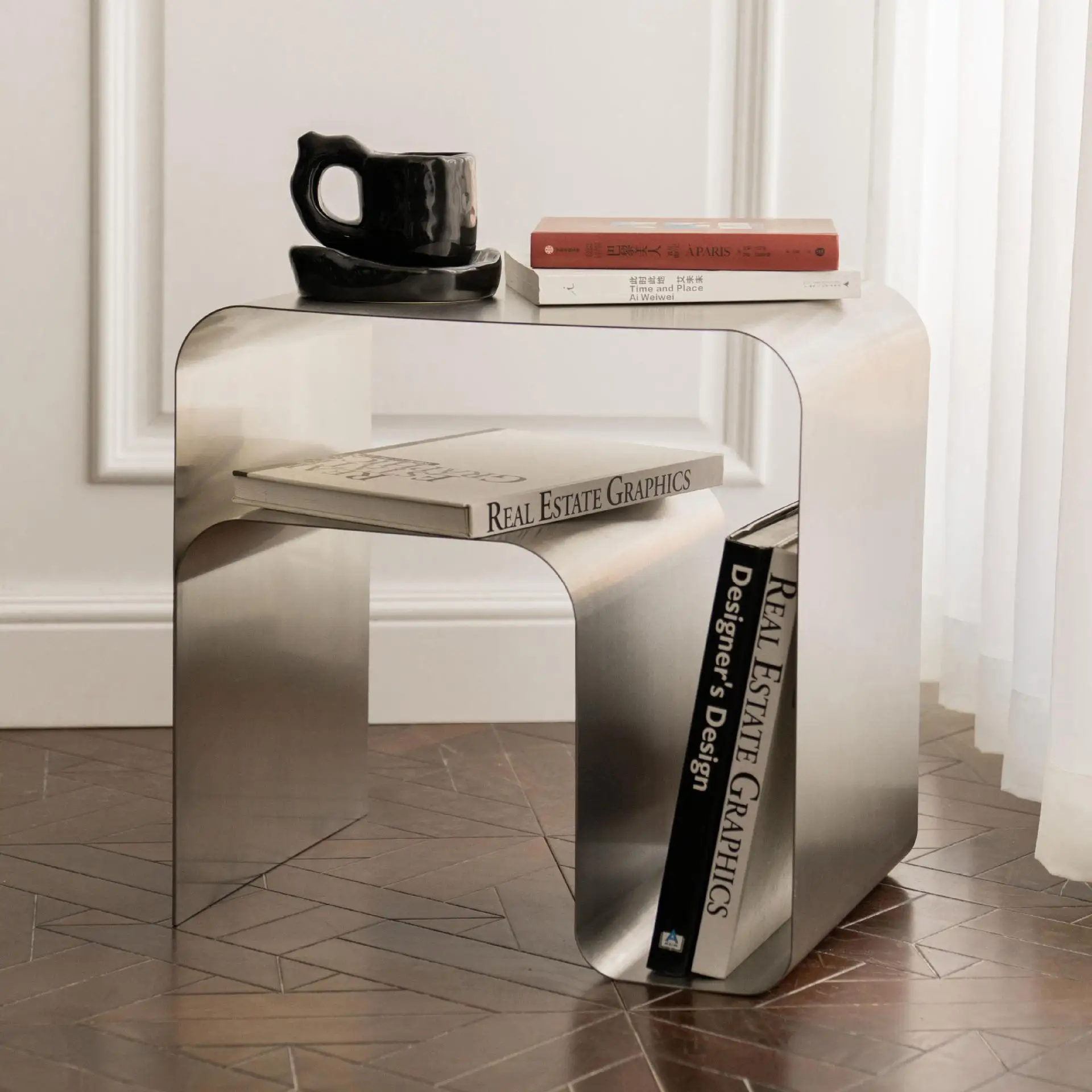 

Medieval Minimalist Stainless Steel Bedside Table Side Table One-piece Locker Coffee Table Vintage Bauhaus