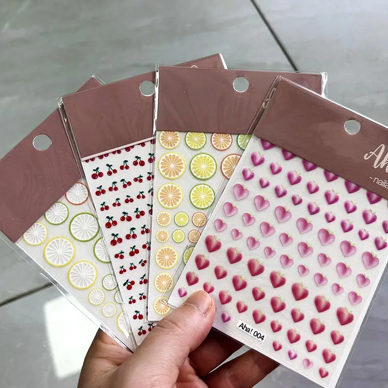 Nagelsticker Erdbeere & Kirsche – Mit Strass, Herz, Schleifen, 5D Design, Selbstklebend (2 Blätter)