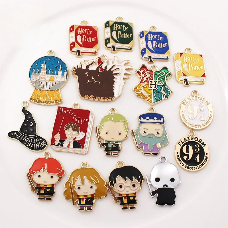 

Harriese Academy Wind Drop Oil Alloy DIY Accessories Magician Boy Potter Earrings Necklace Pendant Material Children's Toy Gifts
