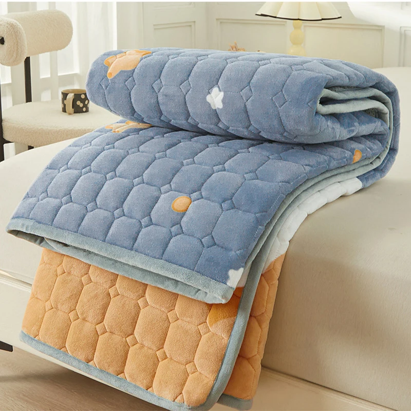 Household Milk Velvet Mattress Soft Cushion Fall Winter Warm Thickened Bed Mattress Foldable Student Dormitory Bedroom
