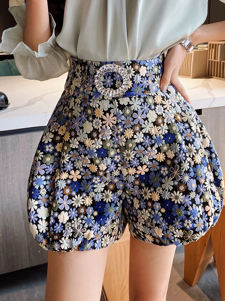 Fashion Retro Jacquard Shorts Women's 2024 Summer Clothes New High-End Loose-fit High Waist Elegant Casual Wide-Leg Pants