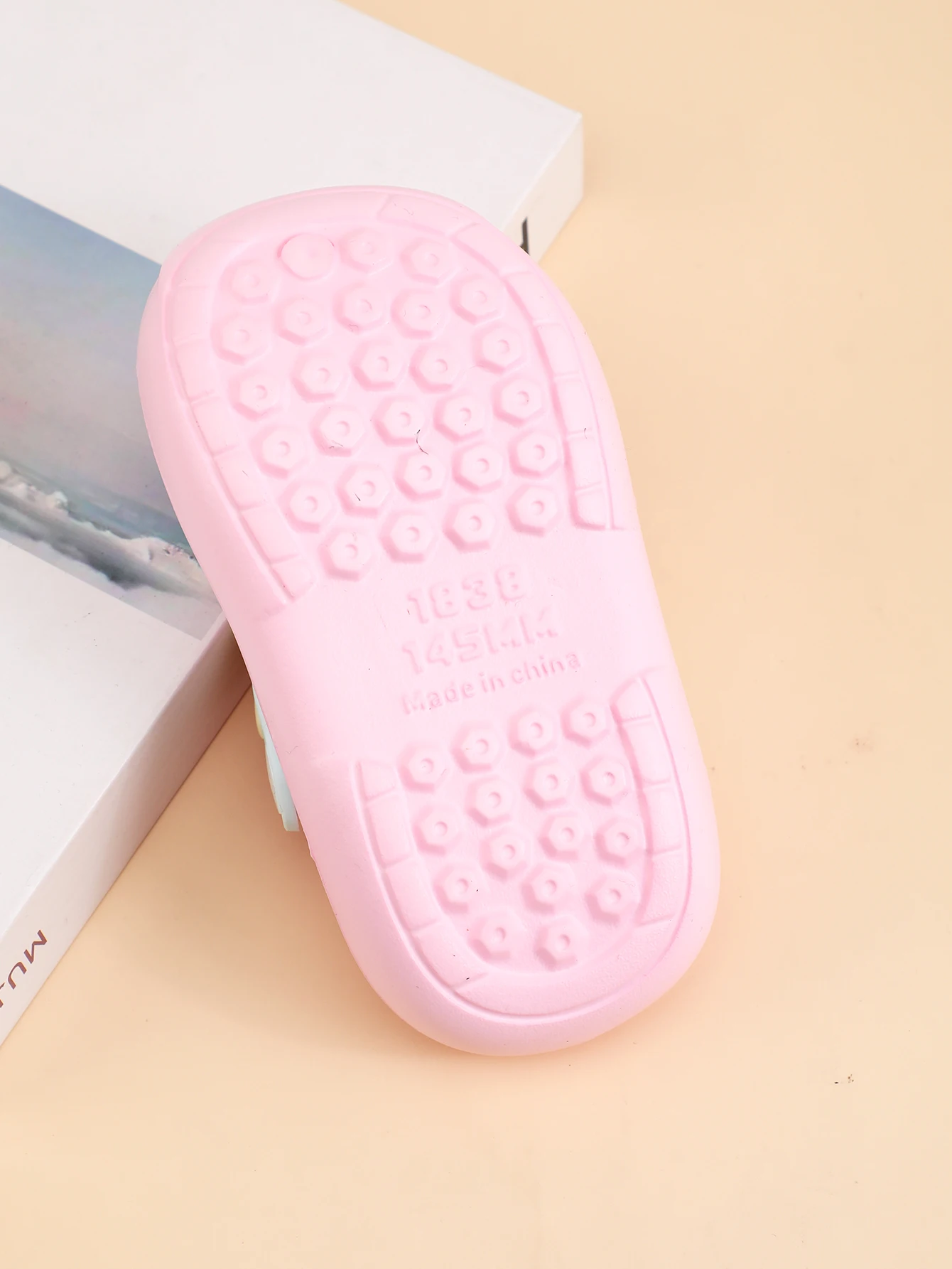 Children's Slippers Fashion Cute Flower Girl Sandals Breathable Non-slip Indoor and Outdoor Garden Beach Slippers Outdoor Sports