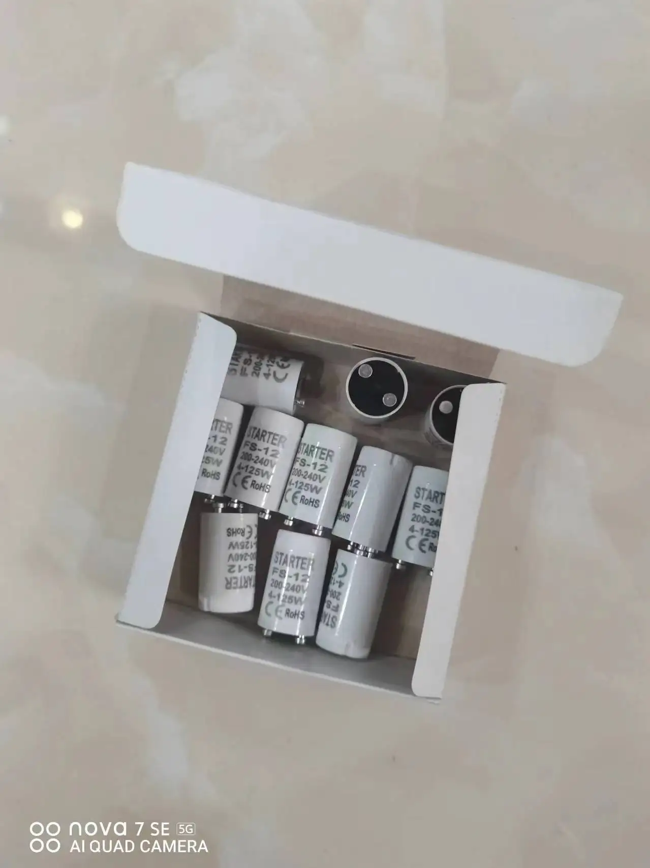 Fluorescent Starters 10pcs/lot fluorescent tube fuse starter with White housing AC220V-240V 4-125W fluorescent light ballast starter CE ROHS