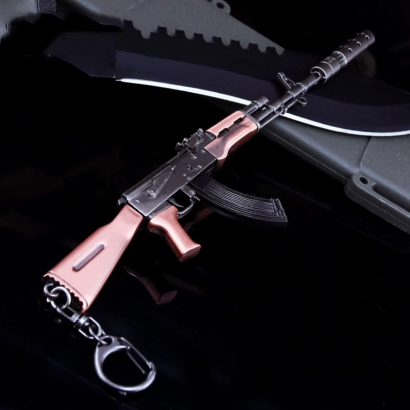 High Quality PUBG Keychain Metal Gun Model 21cm AKM QBZ95 AWM 98K Helmet Alloy Weapon Light Key Chain Birthday Gifts Toy for Kid 2