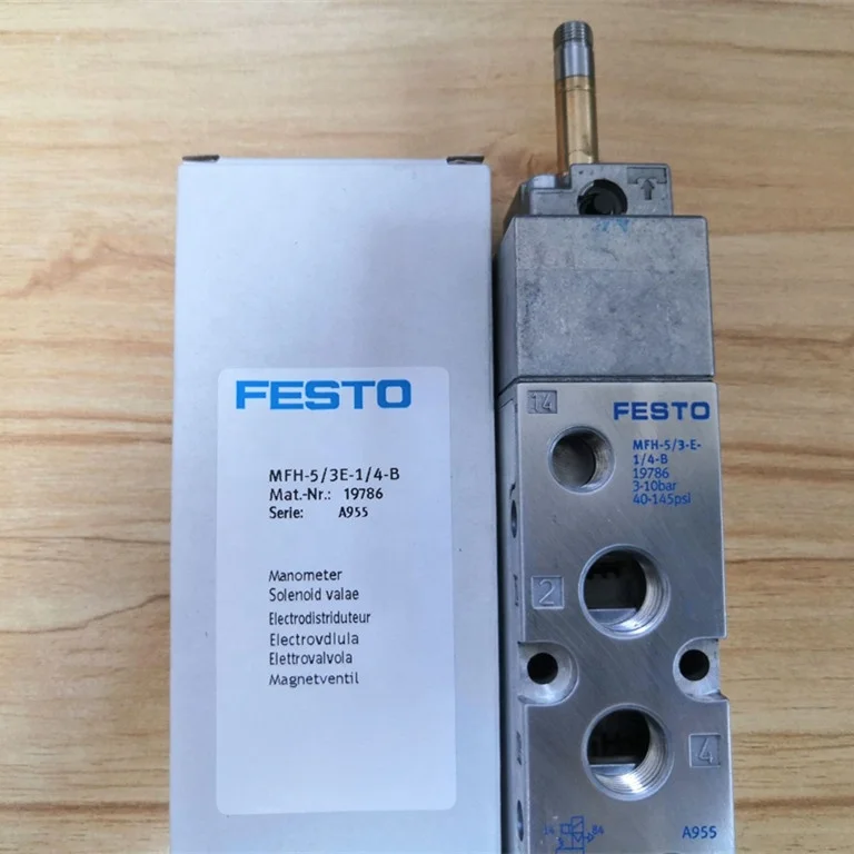

Разрядный электромагнитный клапан Festo 5/3/3E-1/4-B 19786