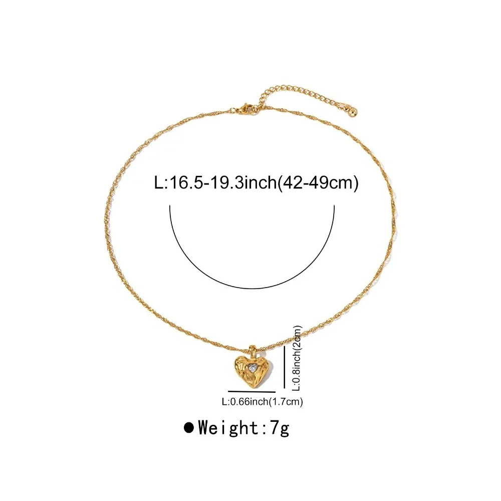 Gold Plated Metal Ribbed Love Heart Pendant Geometric Crystal Choker Necklace for Women Waterproof Stainless Steel Jewelry 목걸이