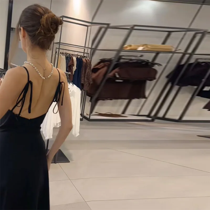 Robe midi noire chic et élégante sans manches coupe trapèze classique pour femme – Tenue intemporelle décontractée et tendance pour l’été et le bureau
