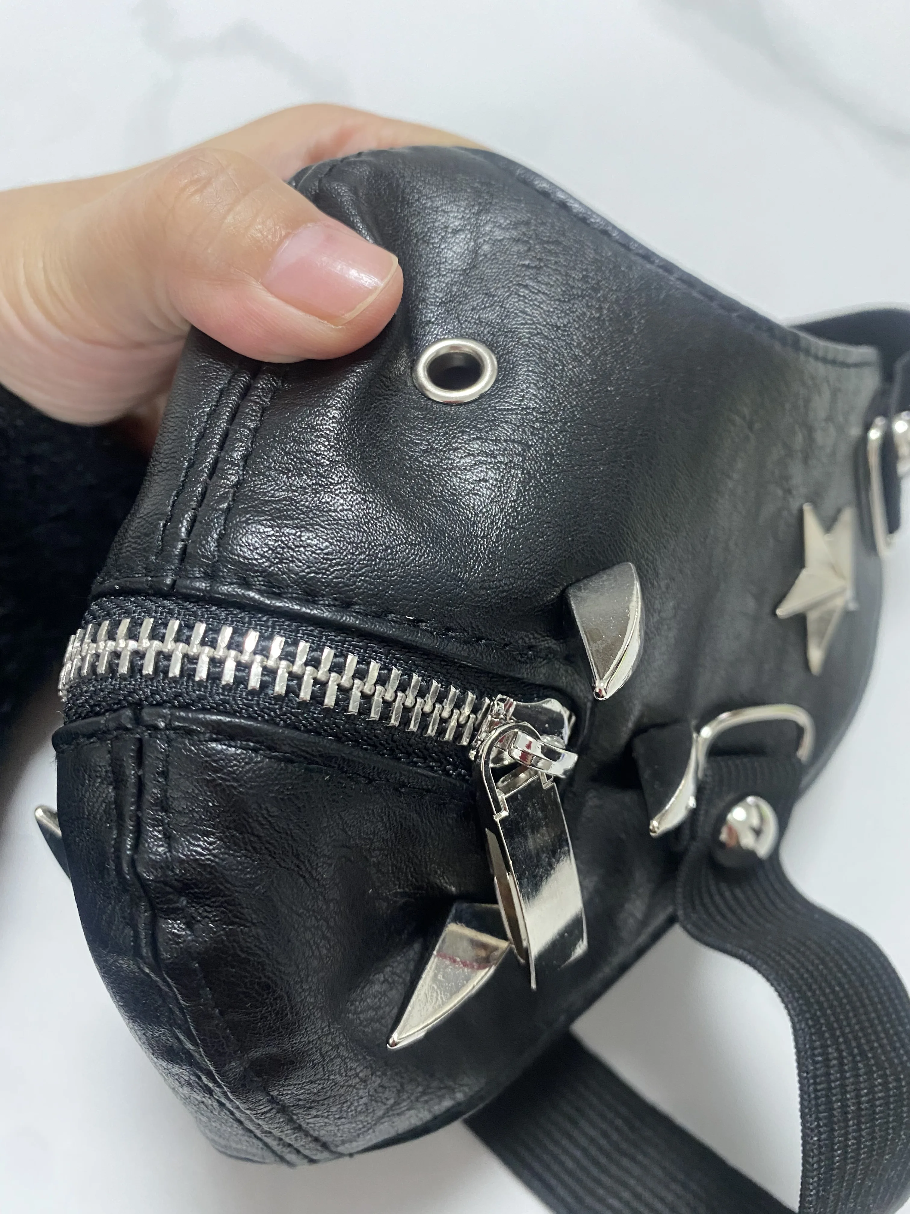 Men Women's Black PU Leather Star Rivet Zipper Rock Mask Lady's Breathable Party Cosplay Halloween Mouth-muffle R1404