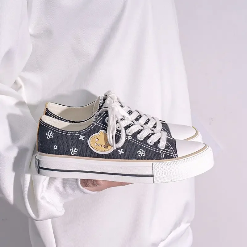 

Женская парусиновая обувь с круглым носком, милые женские туфли на шнуровке в Корейском стиле, бесплатная доставка и низкая цена, Новое поступление 2024 A 39