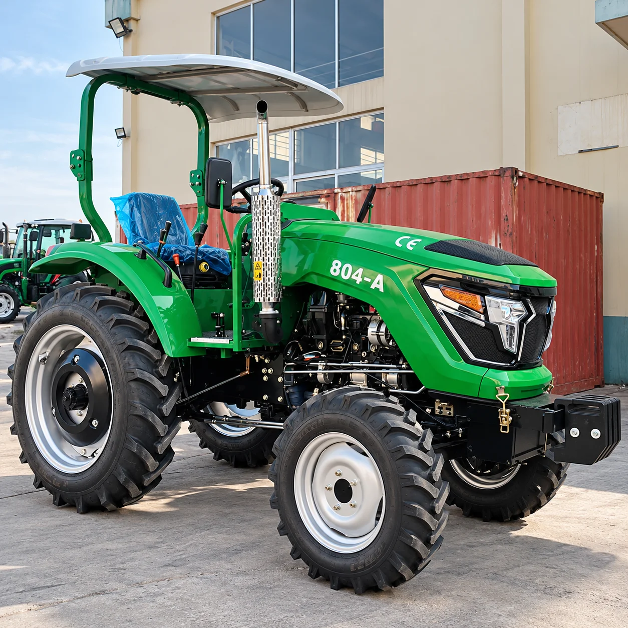 80 PS starker, kundenspezifischer 4WD-Landwirtschaftstraktor für landwirtschaftliche Arbeiten, Pflügen, Bodenbearbeitung, Ernte und Transport mit Hydraulik.