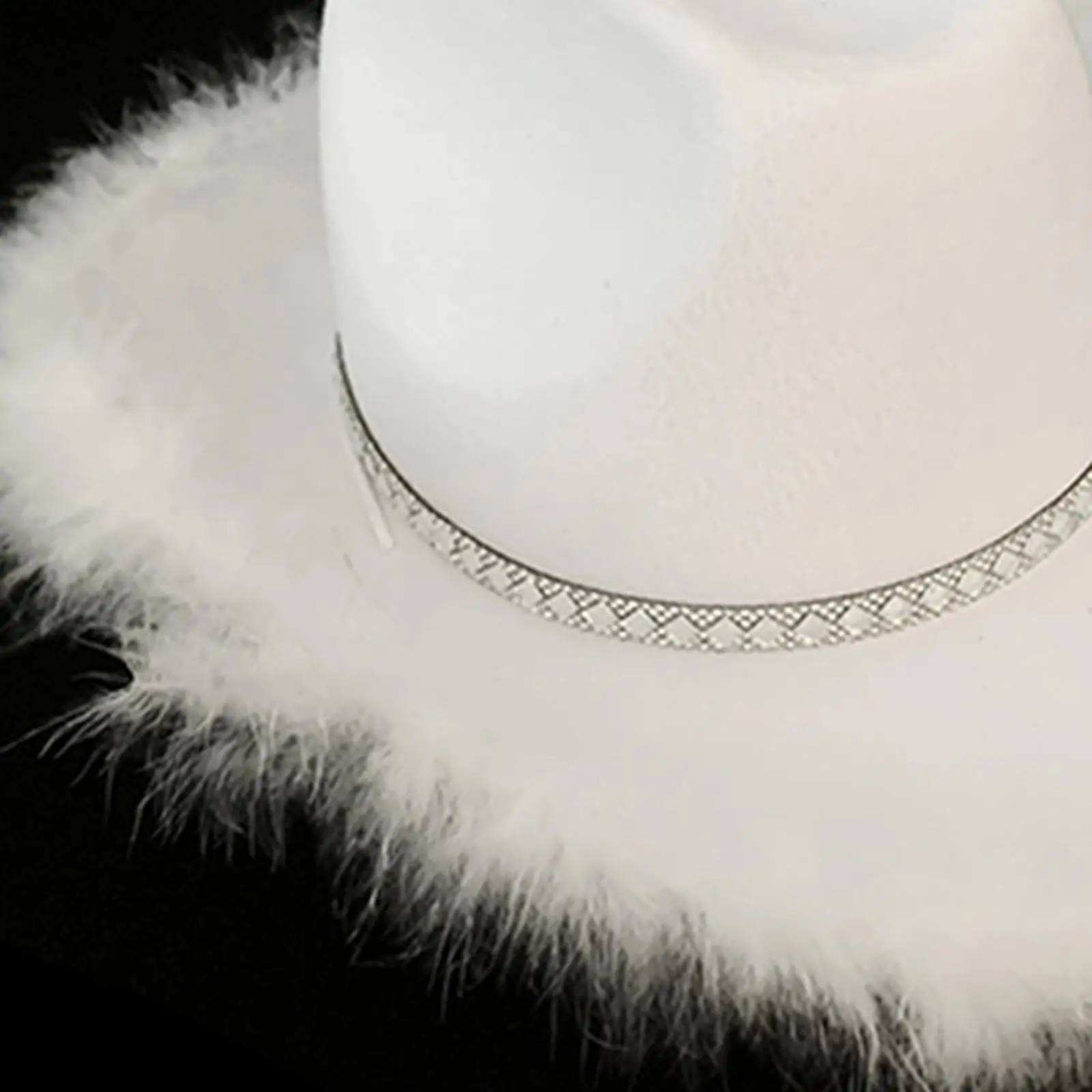 Western Decor Cowgirl Costume White Cowboy Hat Men Feather Crystal Beaded Fedoras Outdoor Wide Brim Sun Hats