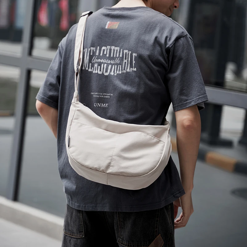 MOYYI Light Weight Minimalism Hobo Crossbody Bag Men Women Fashion