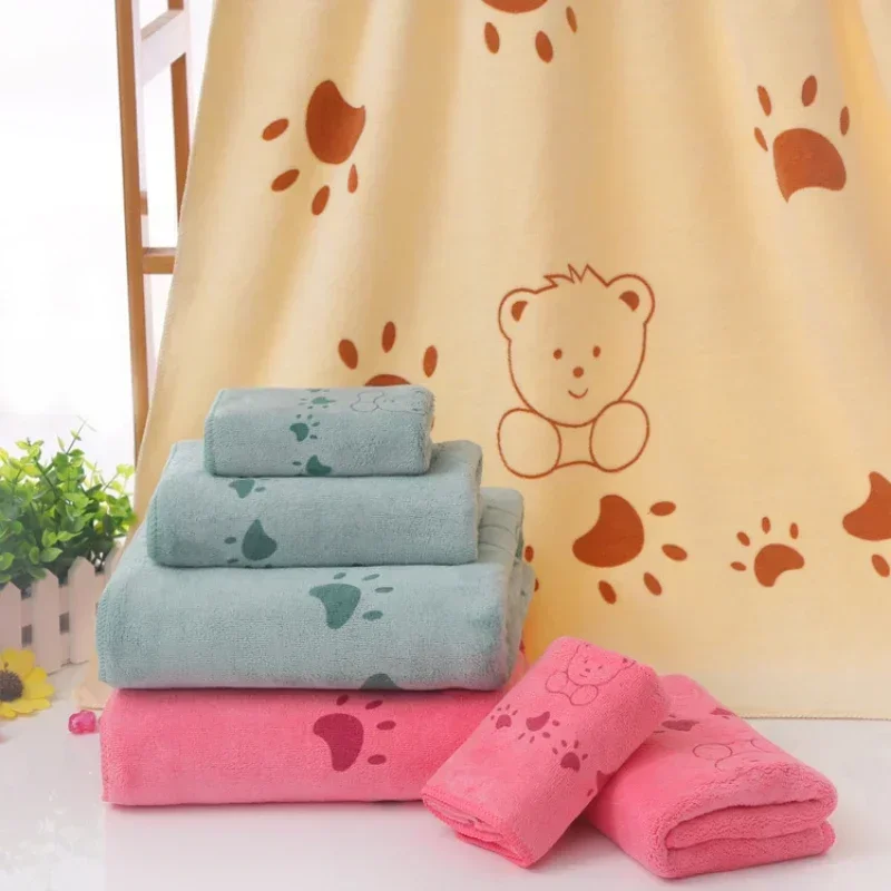 1pc Ultra Fine Fiber Pet Bath Towel (70x140cm), Absorbent Quick Drying Printed Cartoon Swimming Towel, Beach Towel, Sauna Towel