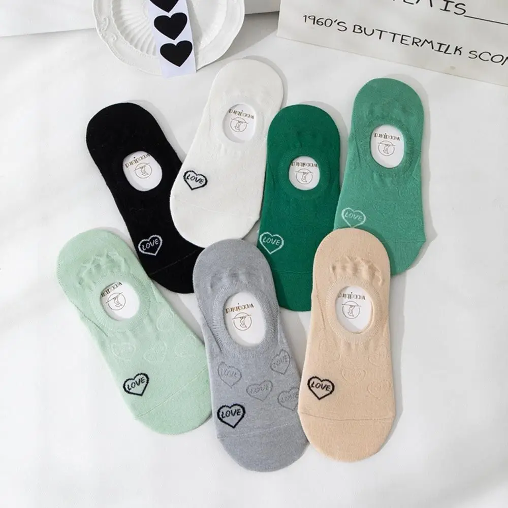 

Women Socks Cotton Fashion Solid Color Heart Design Breathable Invisible Socks Absorb Sweat Short Japanese Cute Boat Socks
