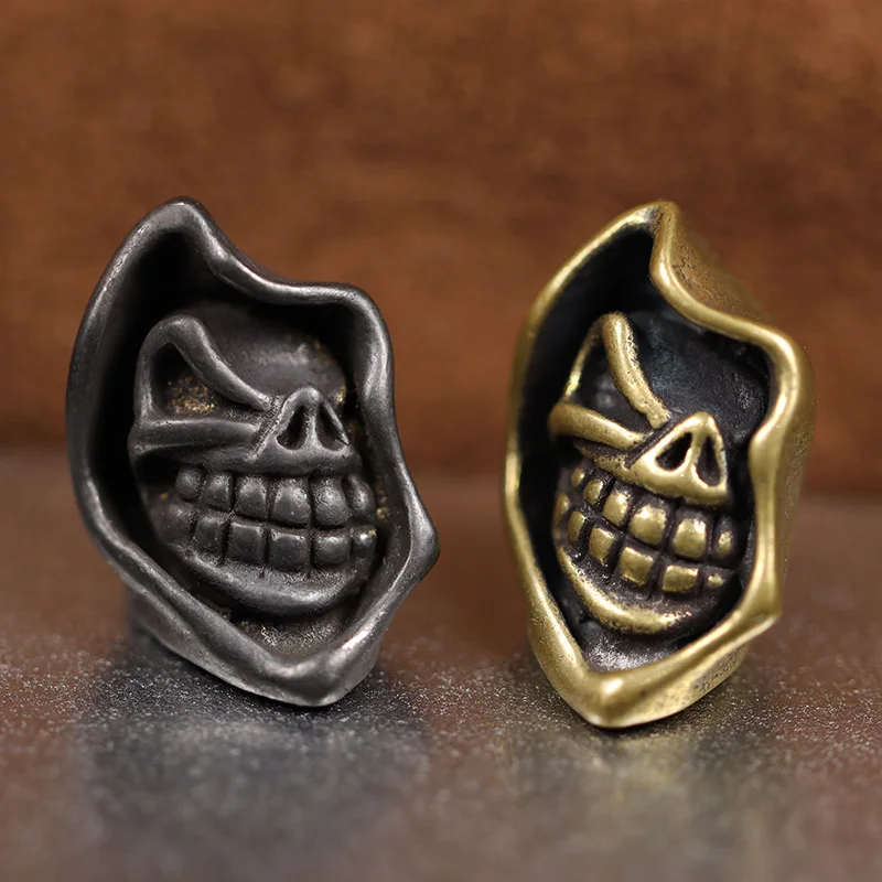 

Grim Reaper Skull Head Knife Beads EDC DIY Паракорд Lanyard подвеска Hangings Jewelry Punk Vintage Brass Outdoor Tool Accessories